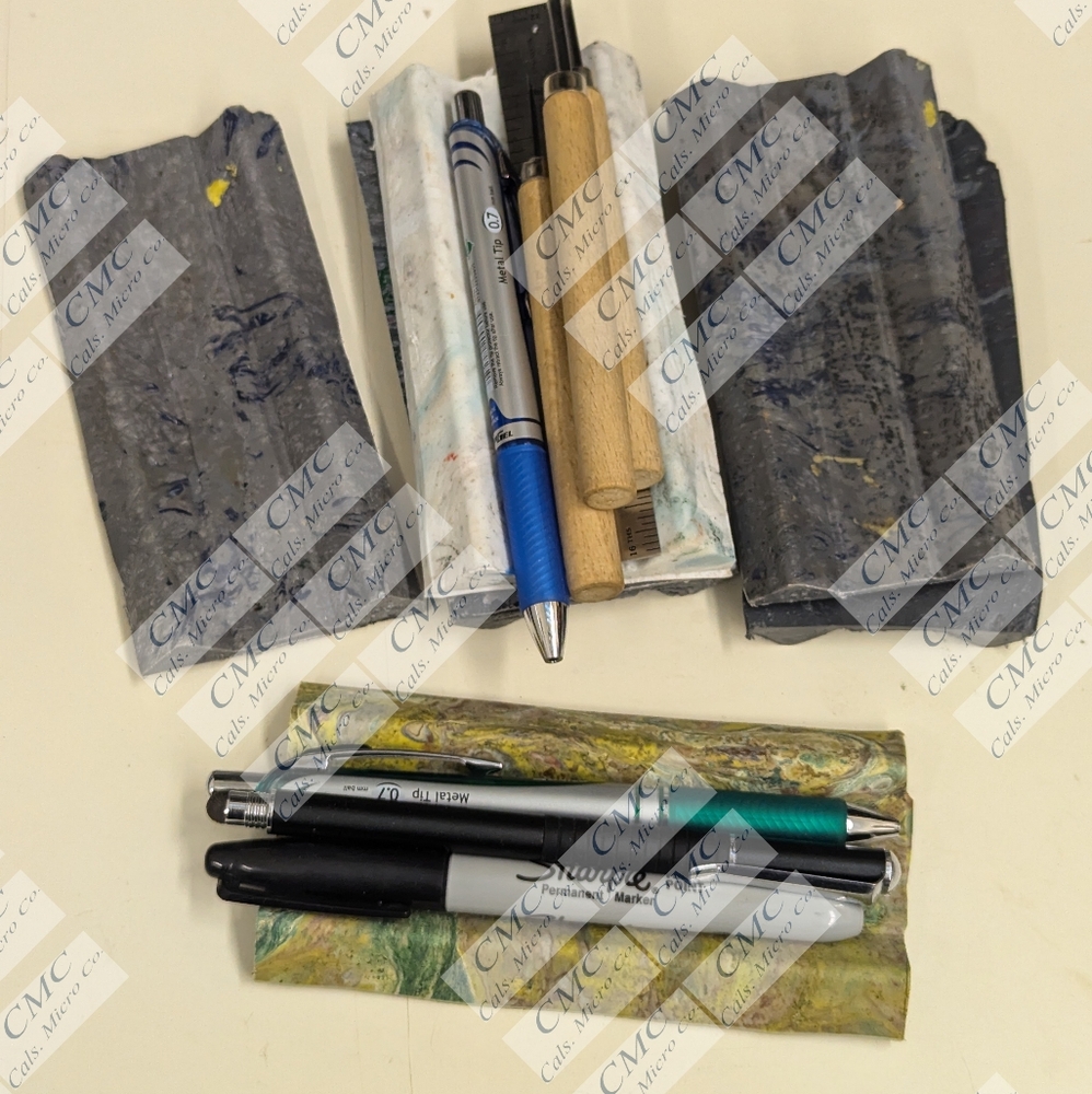 Stationary pens holder